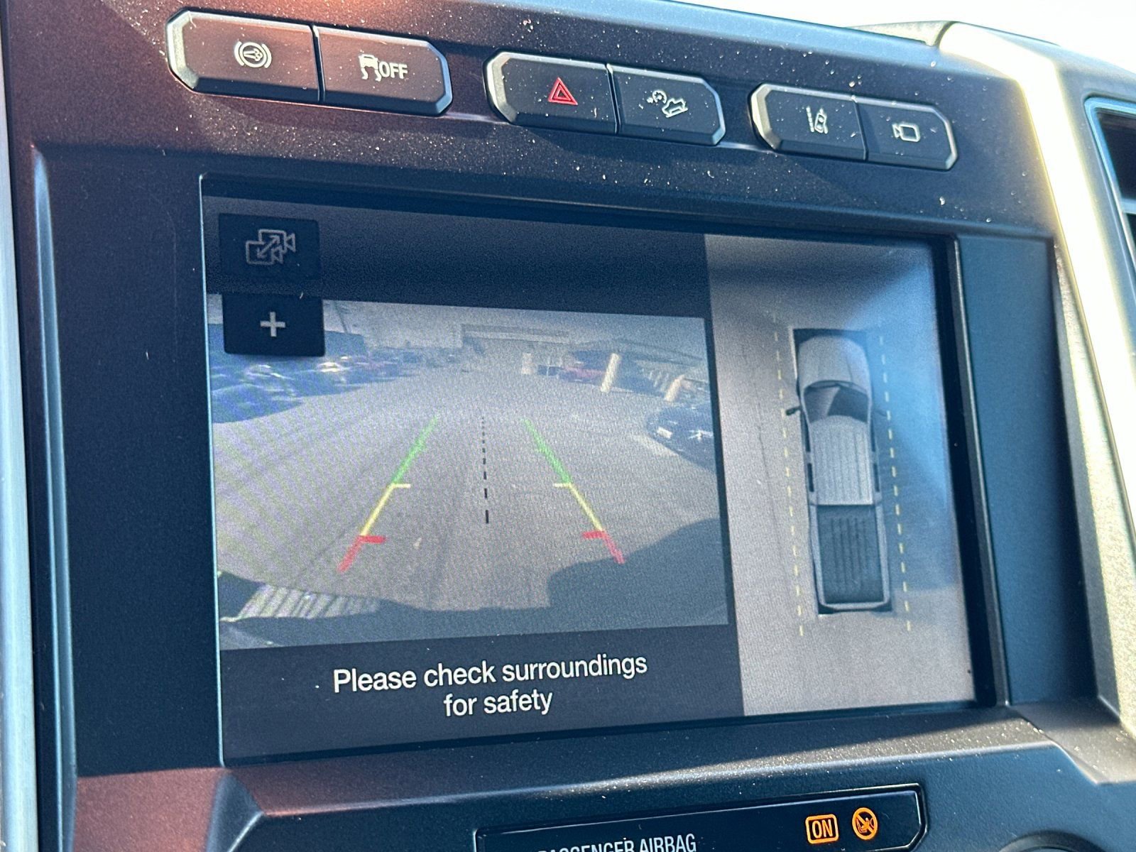 Used 2019 Ford F350 Platinum w/ Platinum Ultimate Package image 19