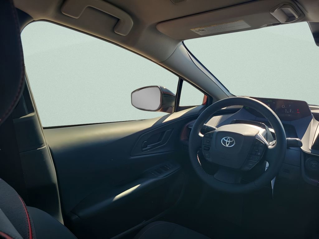 New 2026 Toyota Prius Plug-In Hybrid FWD image 15