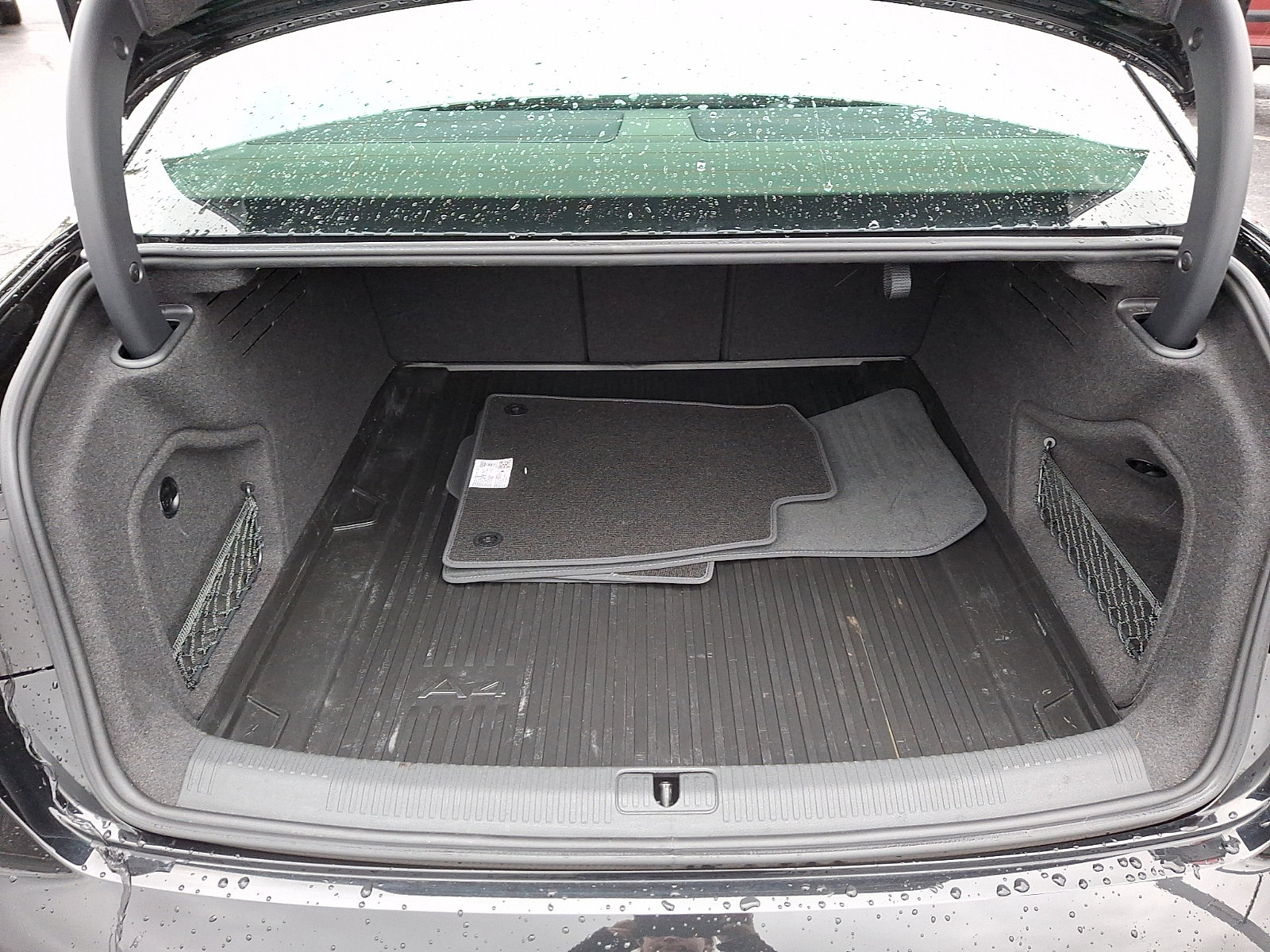 Used 2023 Audi A4 2.0T Premium w/ Convenience Package image 28