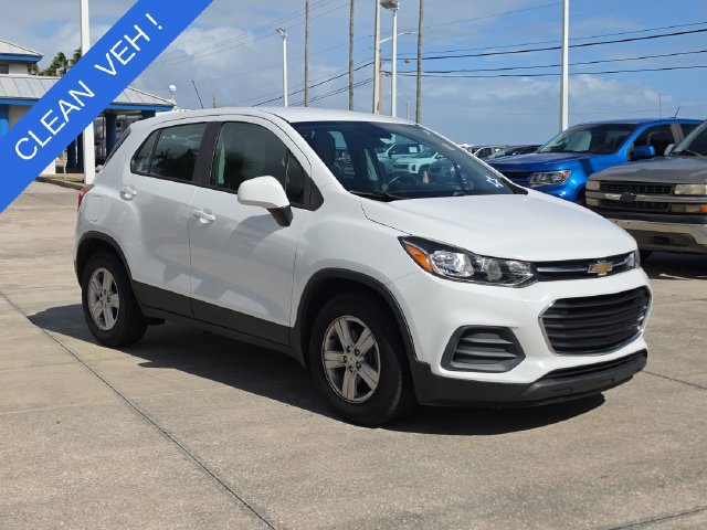 Used 2020 Chevrolet Trax LS FWD image 1