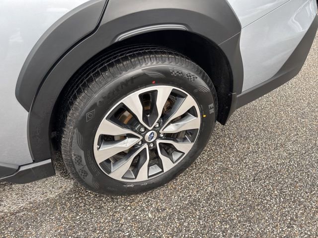 Used 2023 Subaru Outback Limited image 33