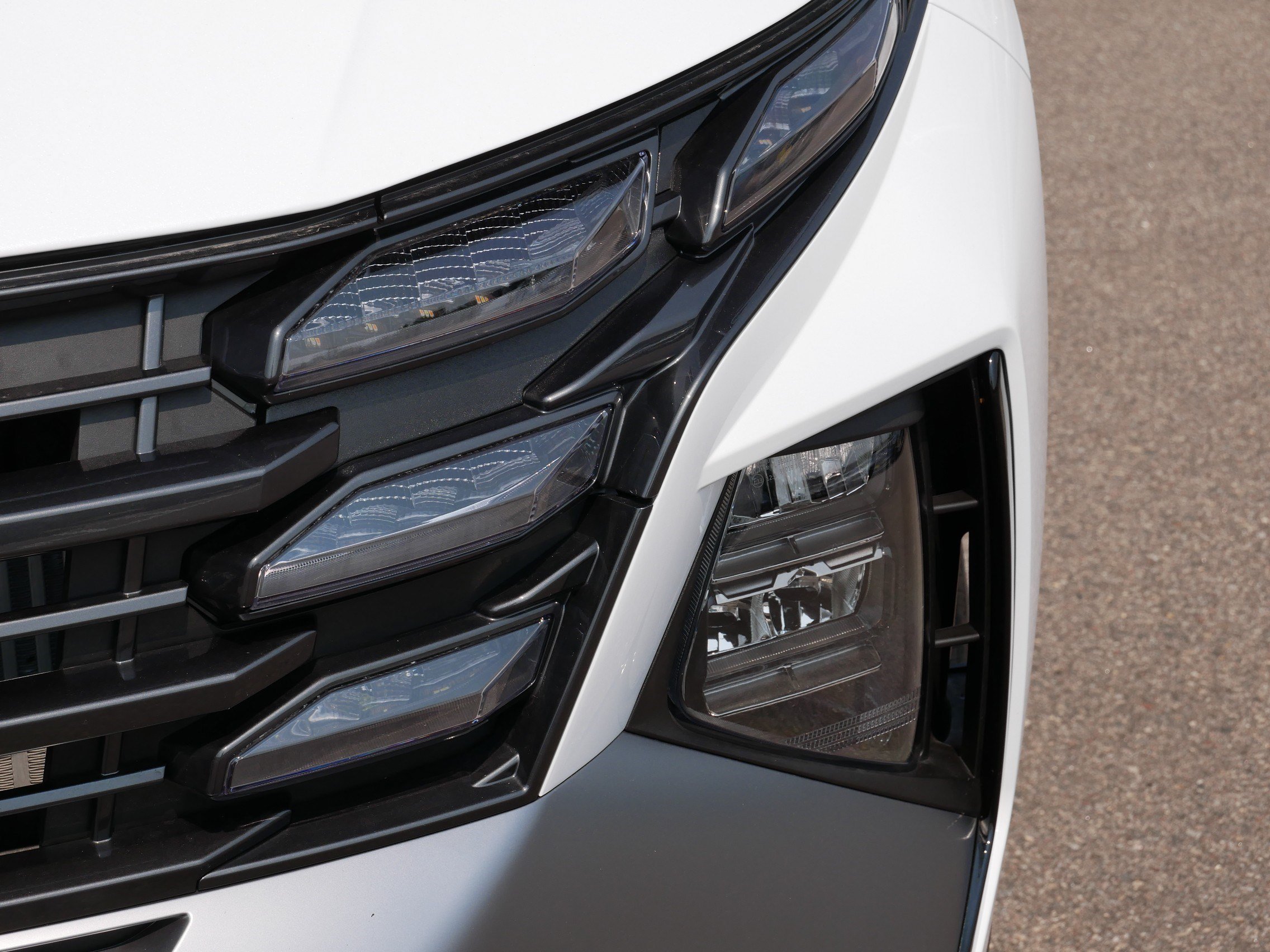 Certified 2026 Hyundai Tucson Blue SE AWD/4WD image 16