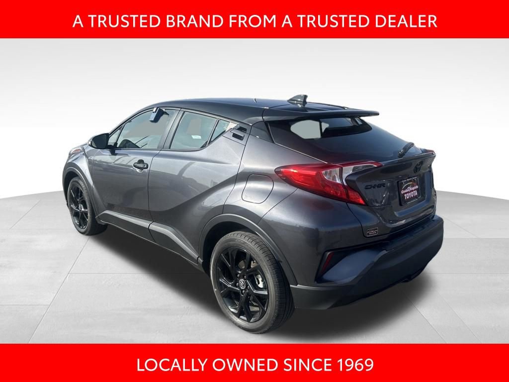 Certified 2022 Toyota C-HR Nightshade image 4