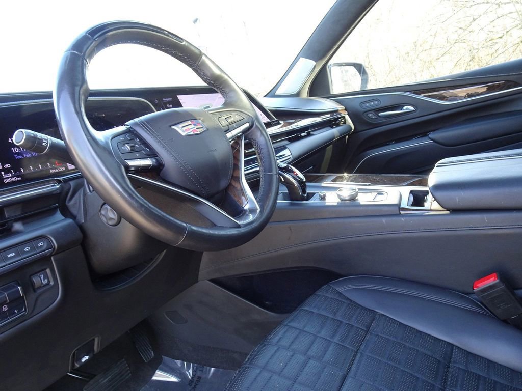 Used 2022 Cadillac Escalade ESV Sport Platinum image 9