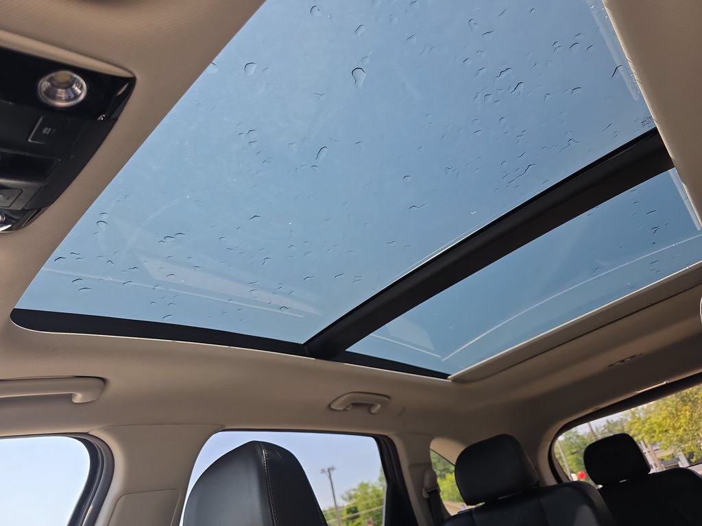 Certified 2021 Kia Sorento EX w/ Panoramic Sunroof Package AWD/4WD image 21