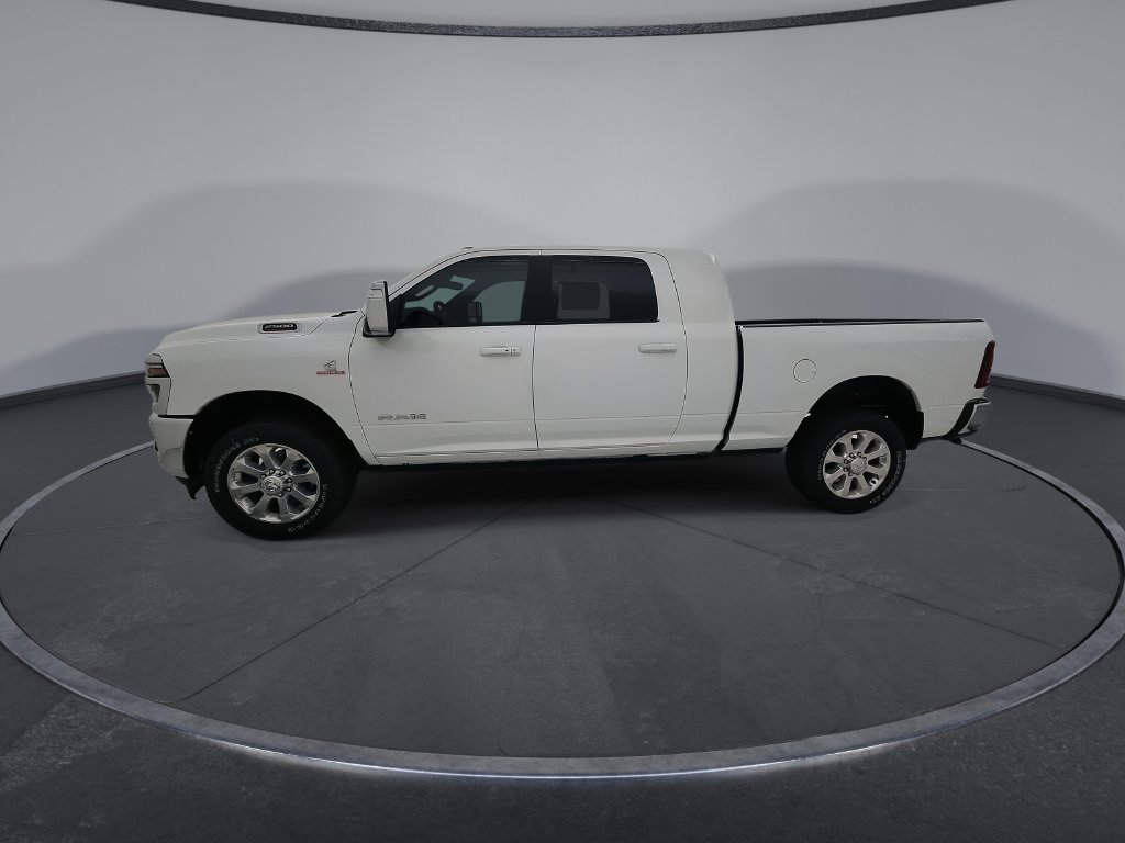 New 2026 RAM 2500 Laramie AWD/4WD image 5