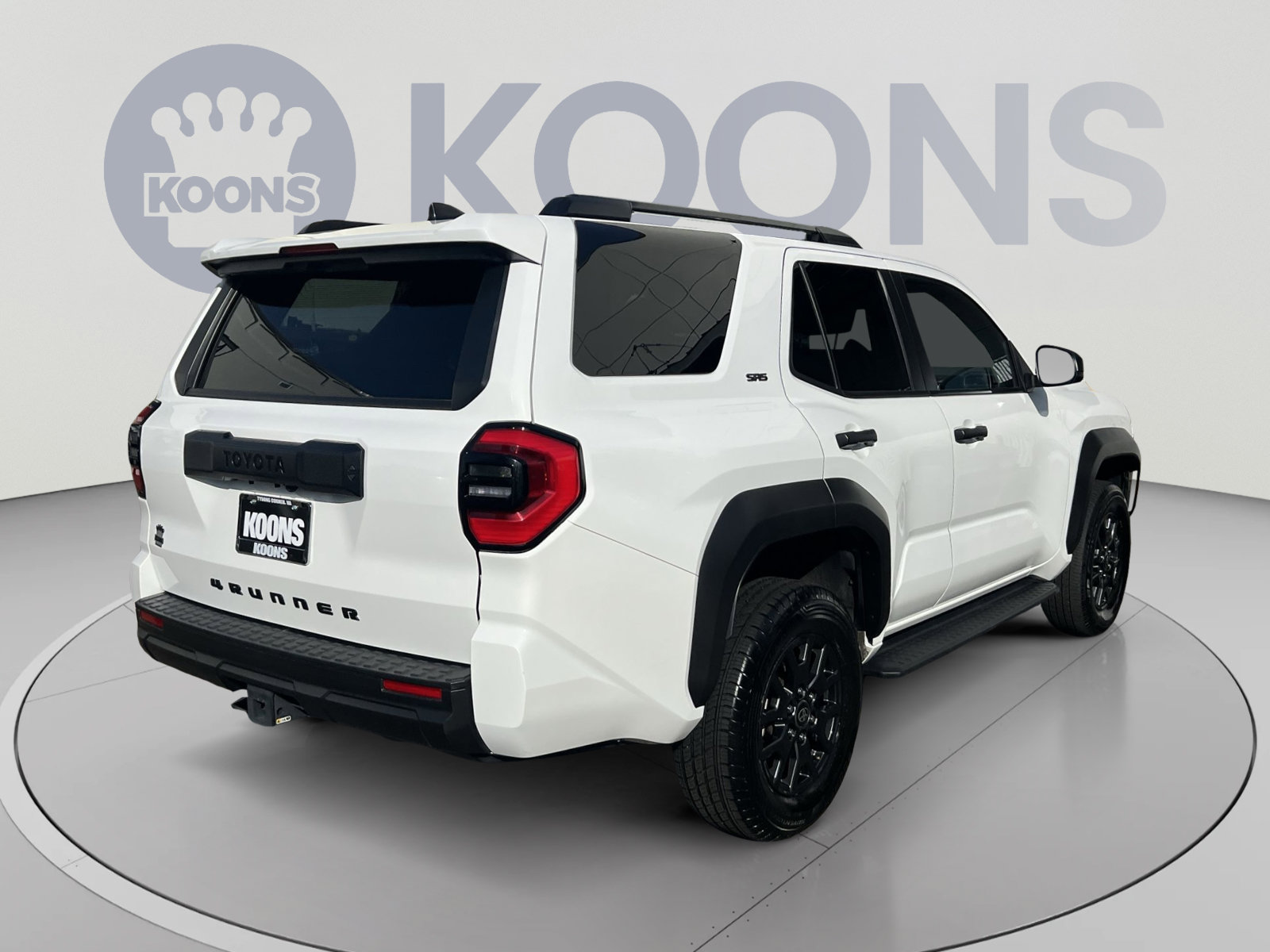 Used 2025 Toyota 4Runner SR5 AWD/4WD image 7