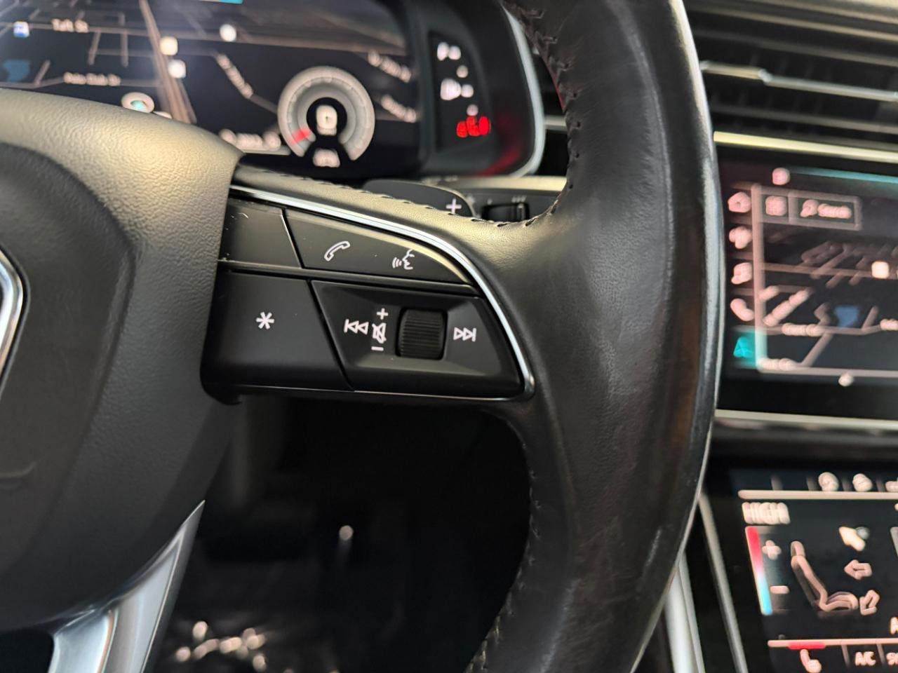 Used 2020 Audi Q7 3.0T Premium Plus w/ Premium Plus Package image 36