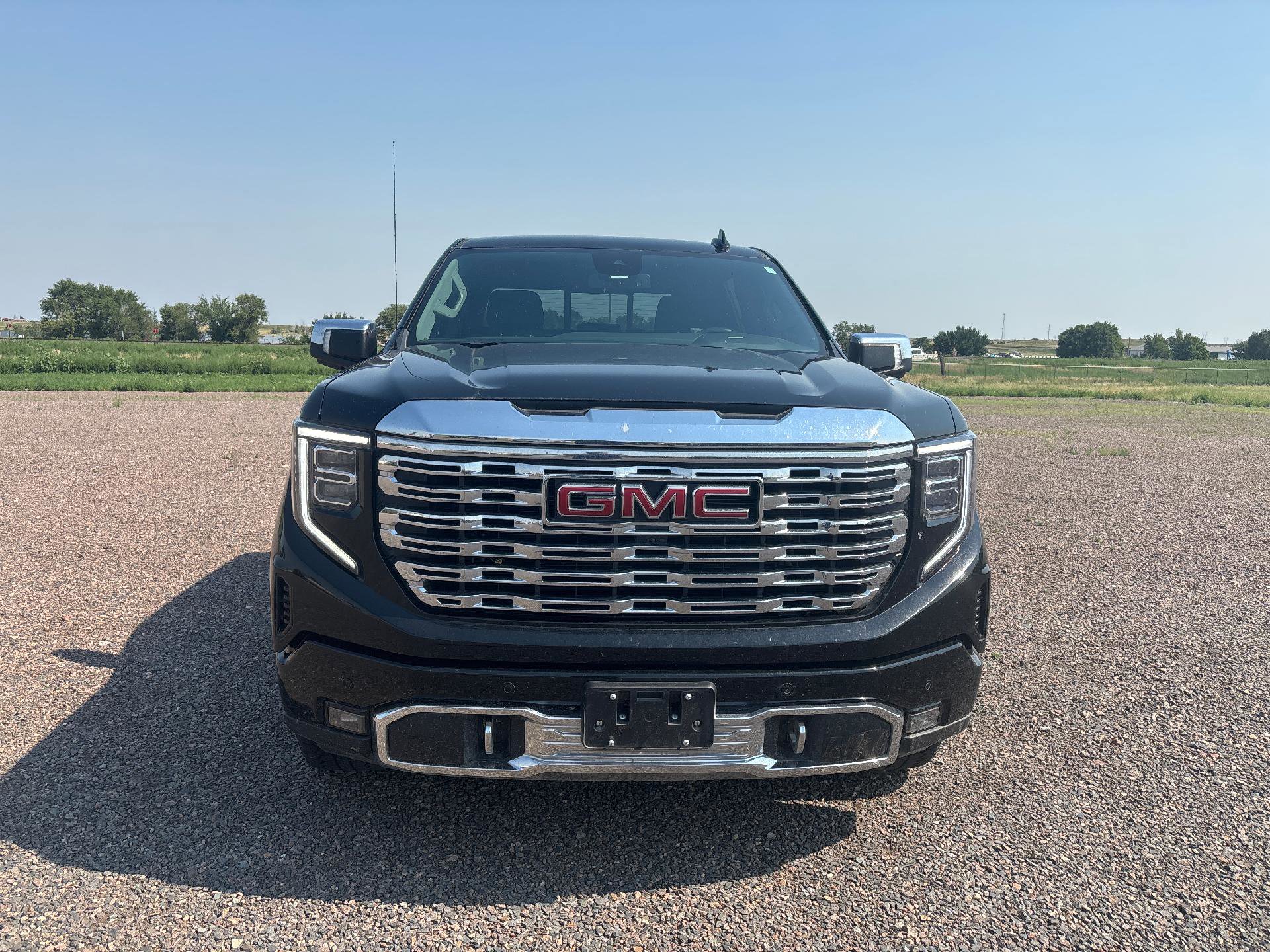 Used 2022 GMC Sierra 1500 Denali AWD/4WD image 11