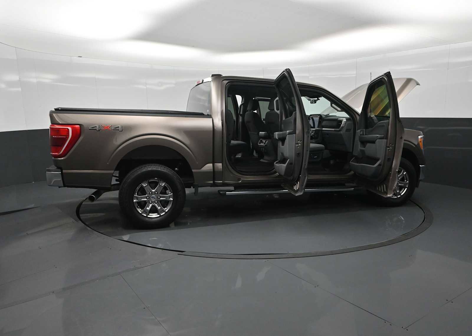 Used 2021 Ford F150 XLT w/ Equipment Group 302A High AWD/4WD image 28