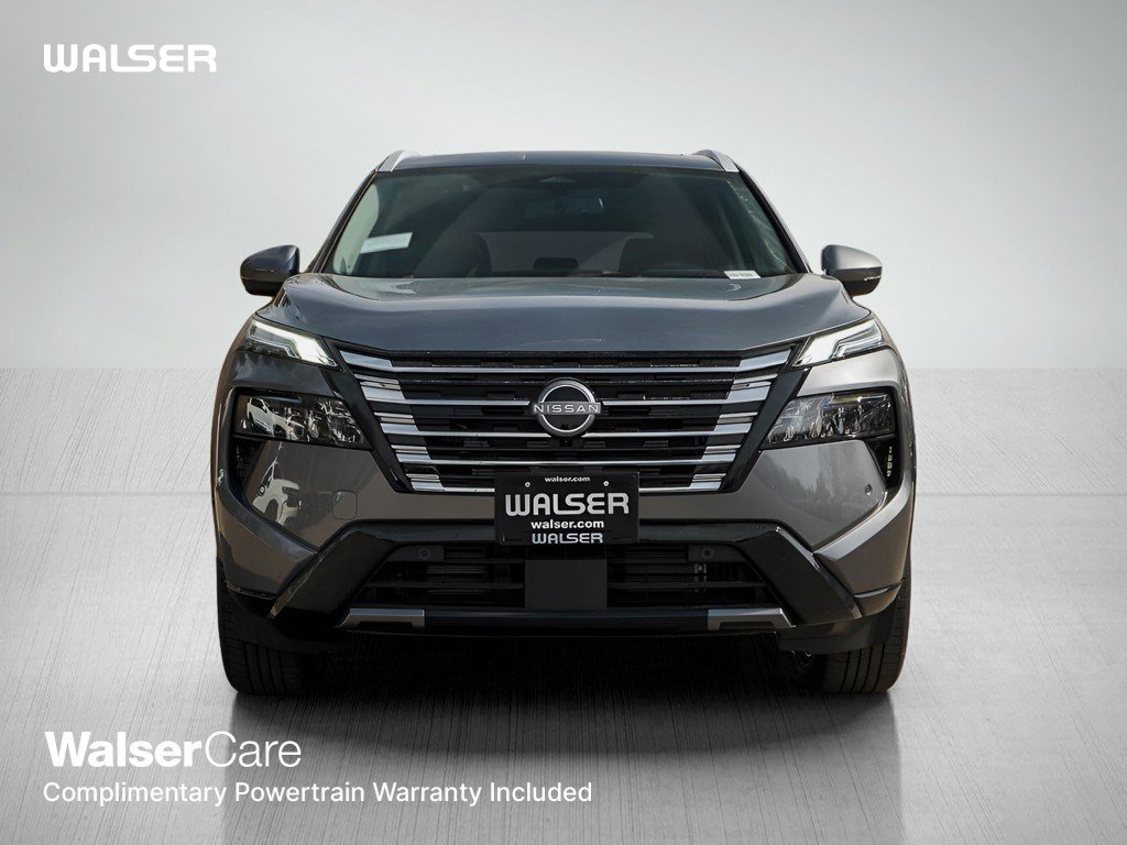 New 2026 Nissan Rogue Platinum image 2