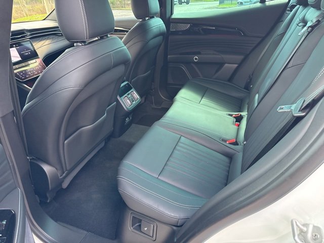 Used 2025 Maserati Grecale Modena image 12