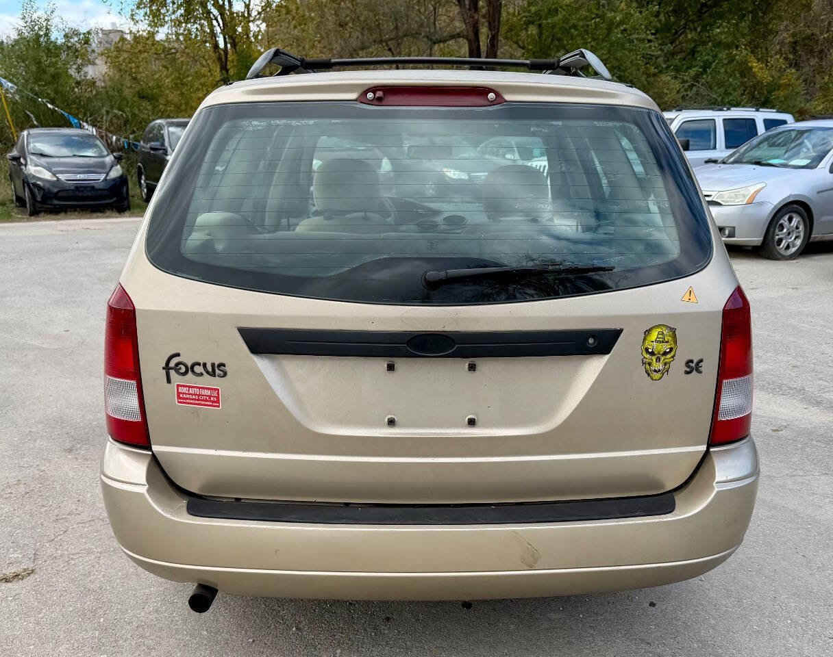 Used 2002 Ford Focus SE image 4