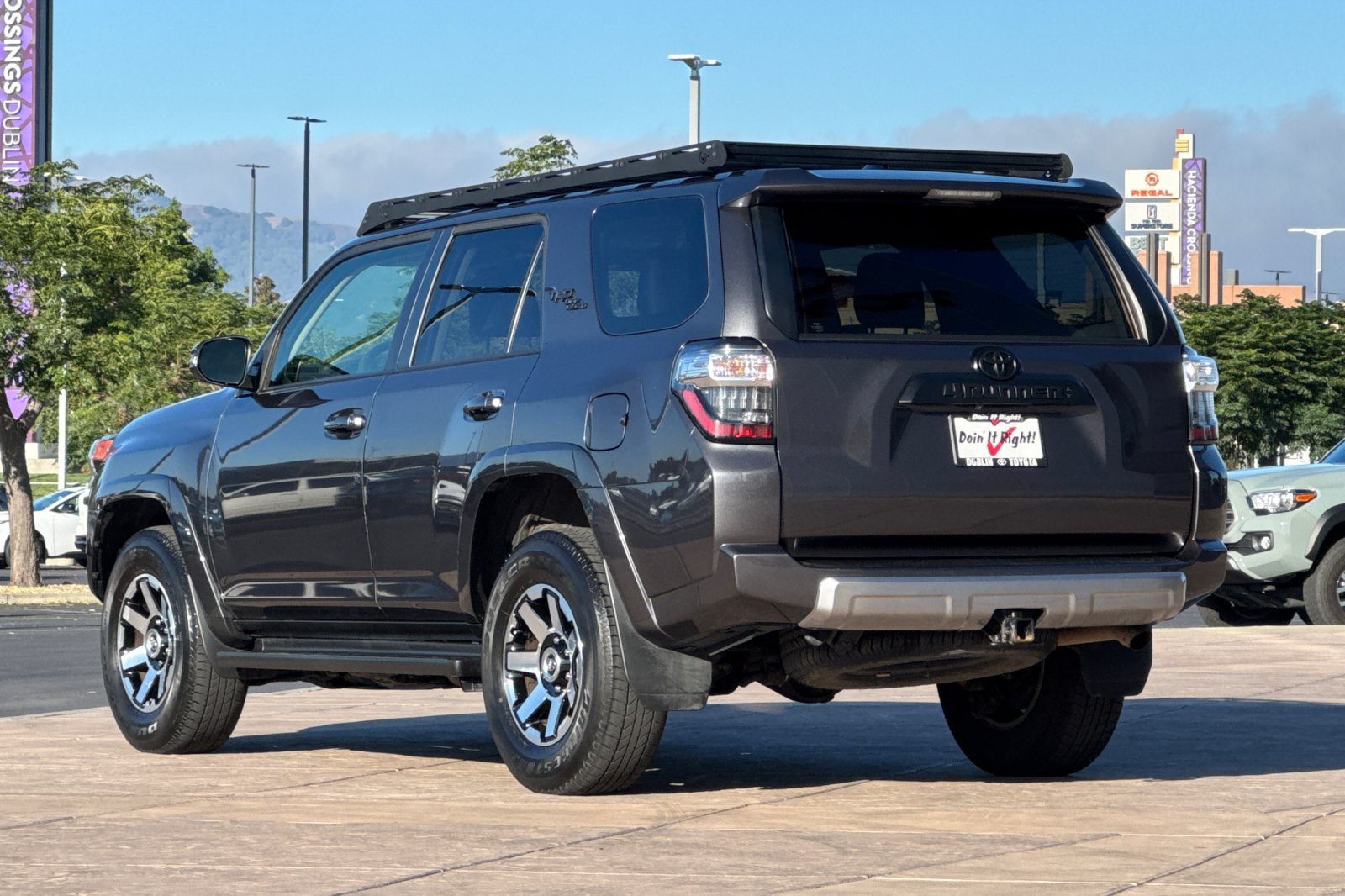 Certified 2023 Toyota 4Runner TRD Off-Road Premium w/ Moonroof Package AWD/4WD image 7