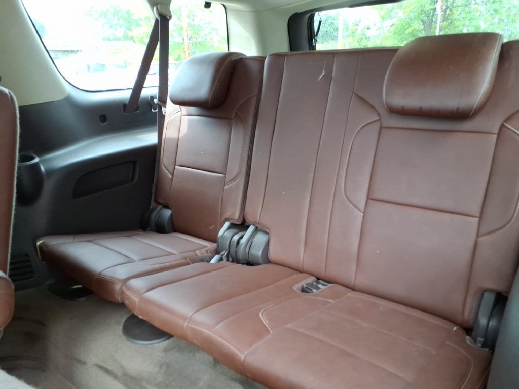 Used 2015 Chevrolet Suburban LTZ AWD/4WD image 15