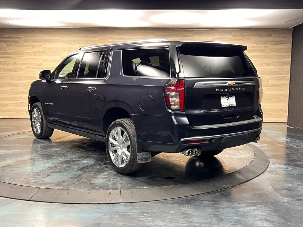 Used 2023 Chevrolet Suburban High Country w/ Advanced Technology Package image 25