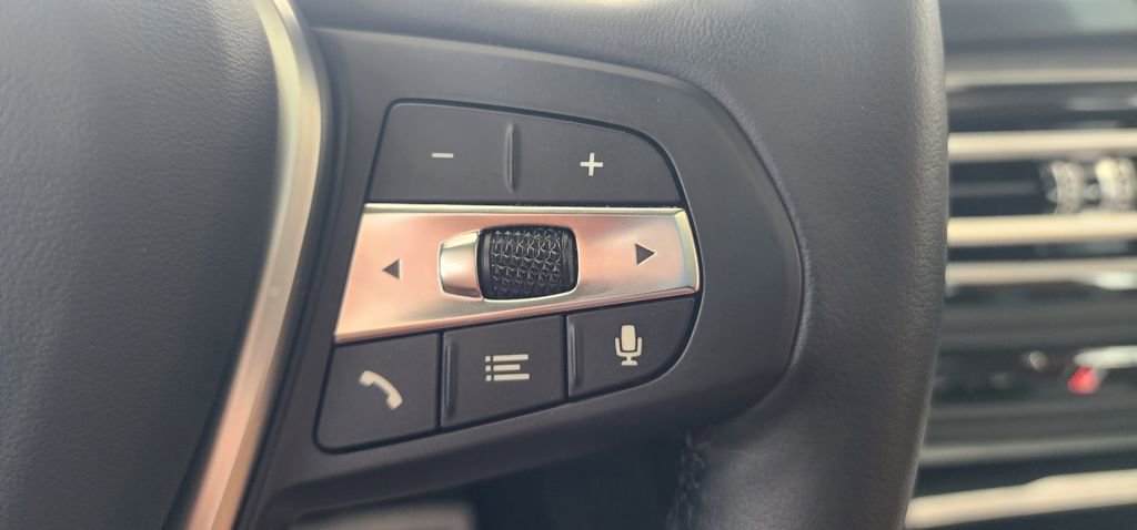 Used 2024 BMW 230i Coupe w/ Convenience Package image 23