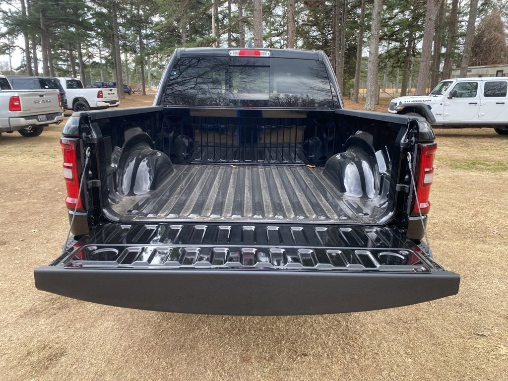 New 2026 RAM 1500 4x4 Crew Cab image 15