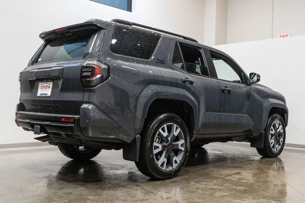New 2026 Toyota 4Runner TRD Sport AWD/4WD image 9