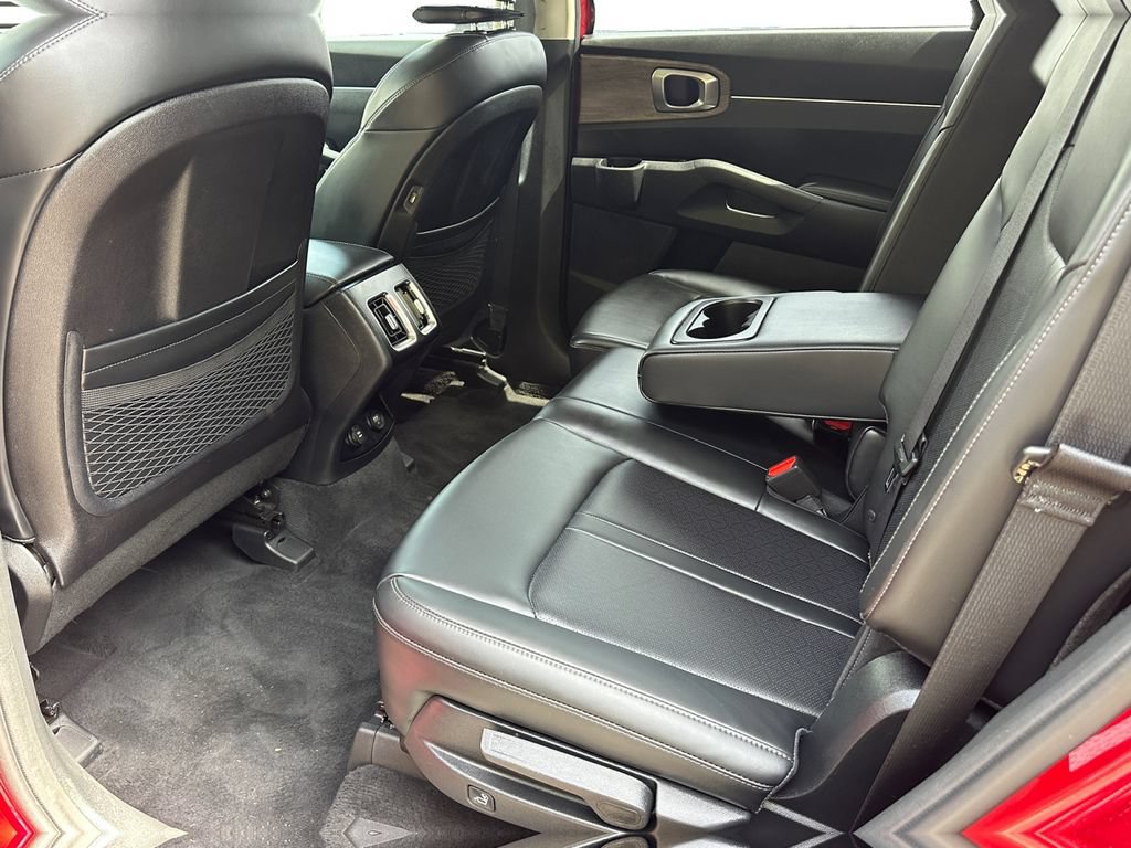 Certified 2023 Kia Sorento S AWD/4WD image 13