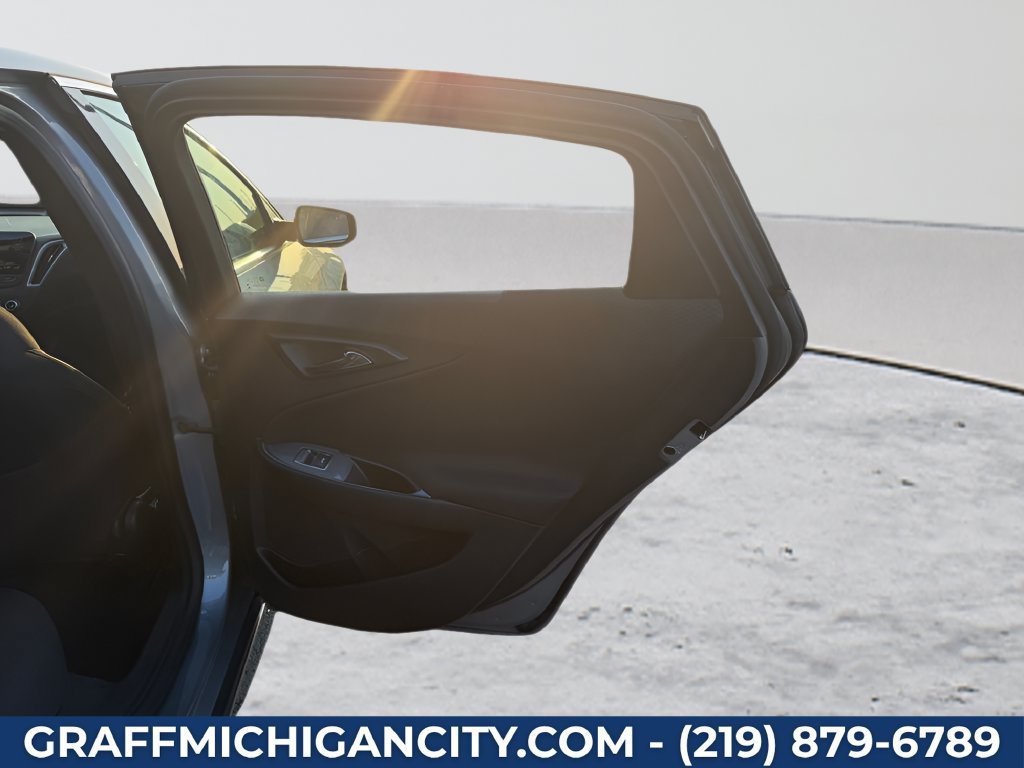 Used 2024 Chevrolet Malibu LT FWD image 22