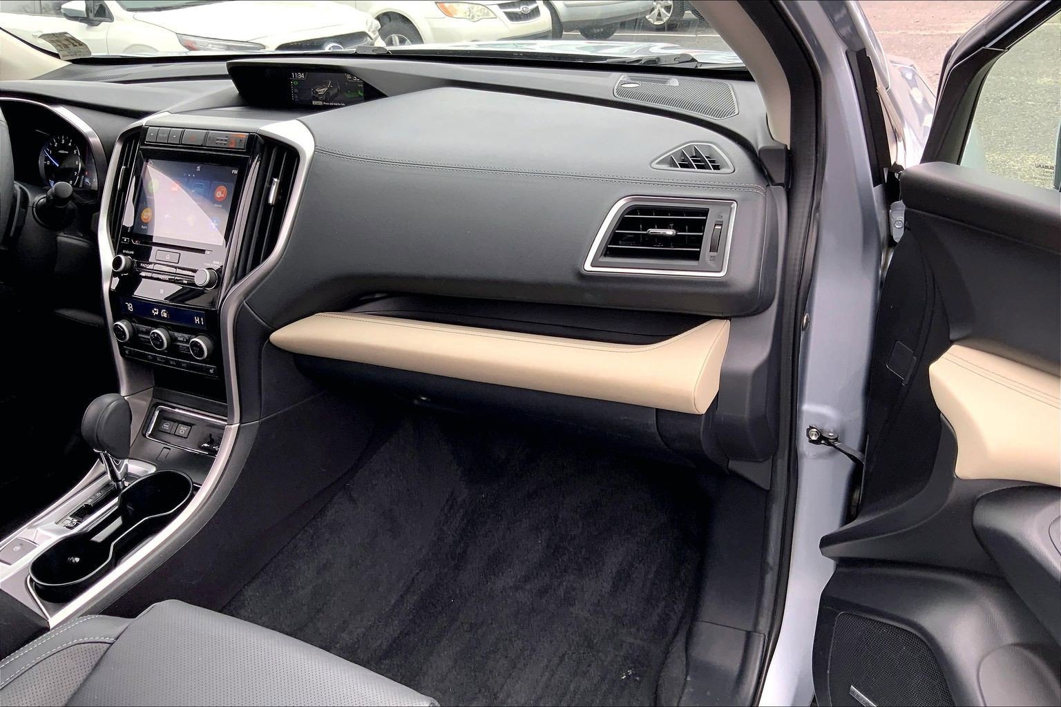 Certified 2022 Subaru Ascent Limited w/ Technology Package image 17