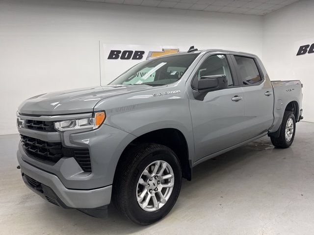 Used 2026 Chevrolet Silverado 1500 RST AWD/4WD image 1