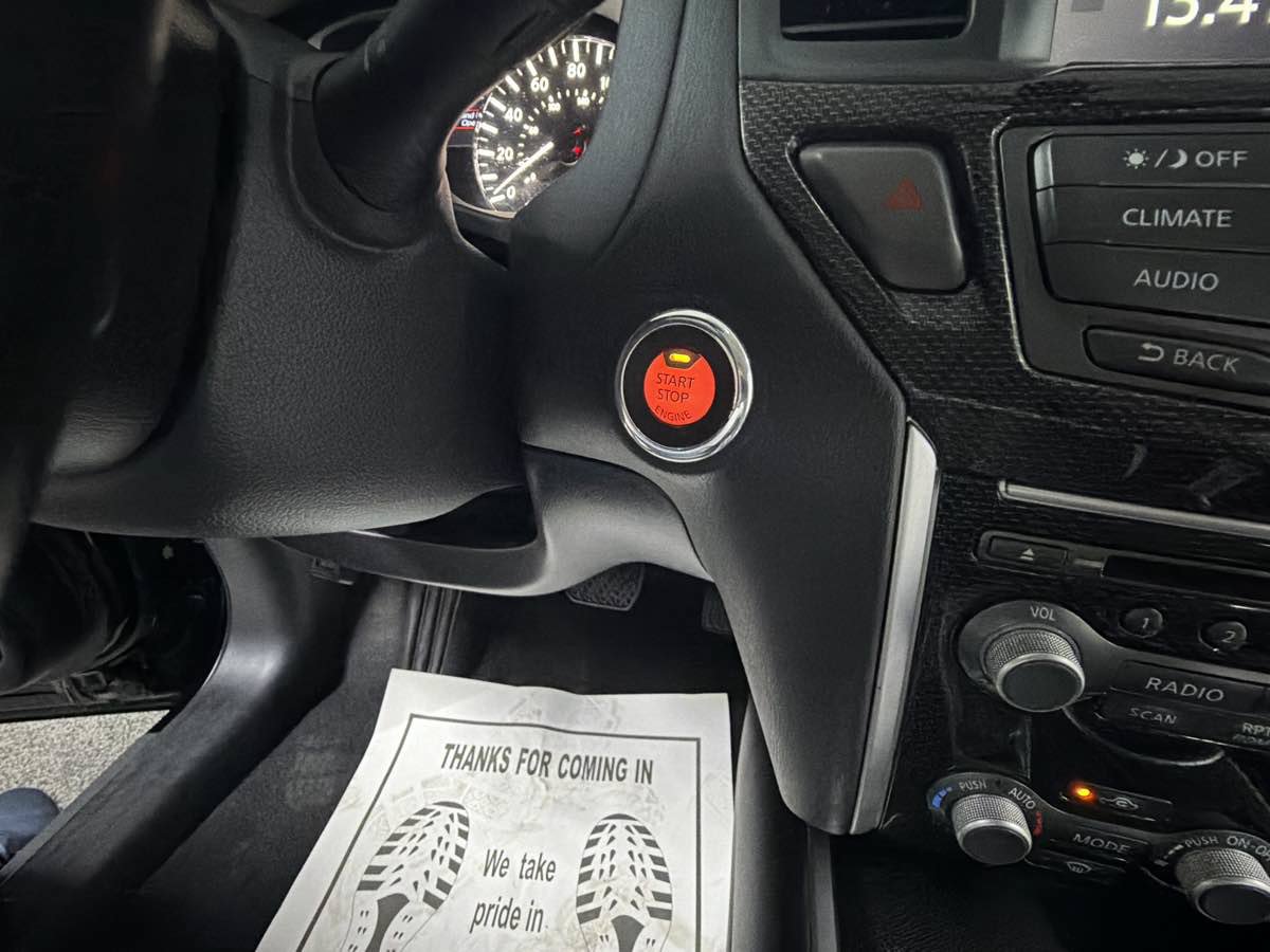 Used 2019 Nissan Pathfinder SV w/ Rock Creek Edition FWD image 18