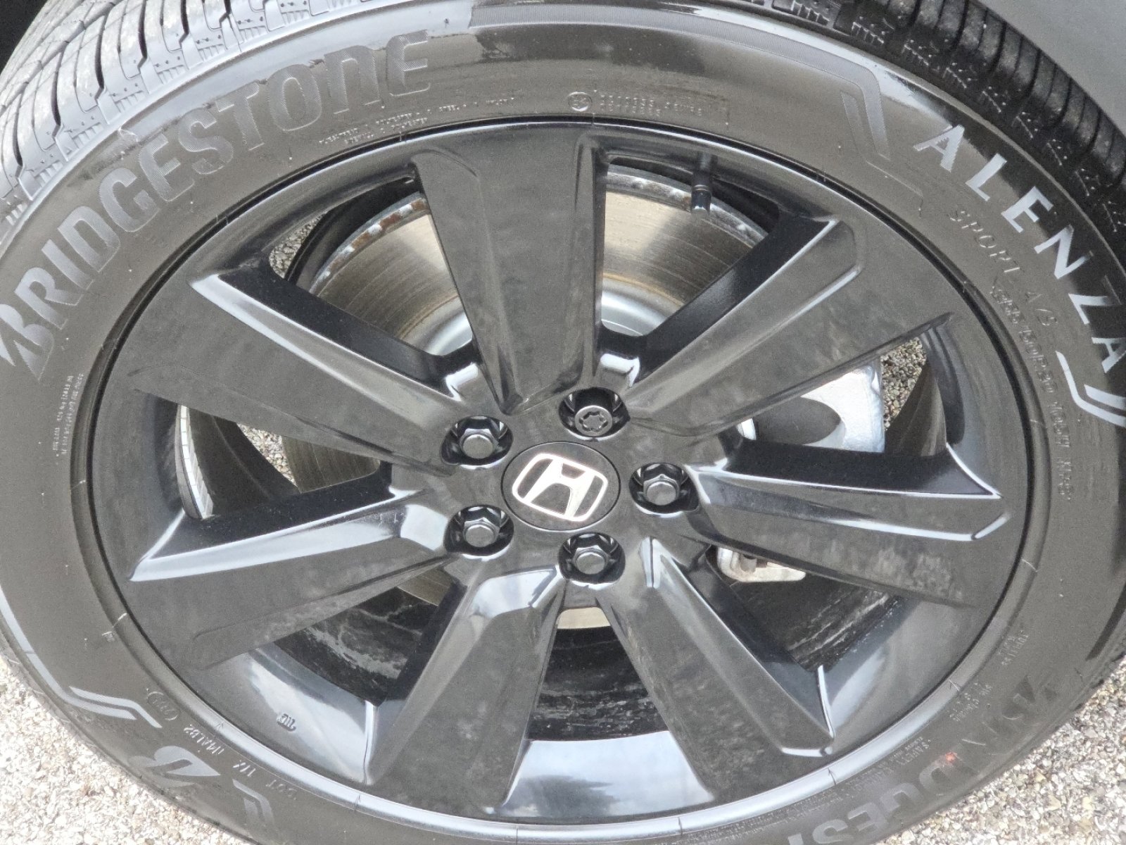 Used 2025 Honda Pilot Black Edition image 11