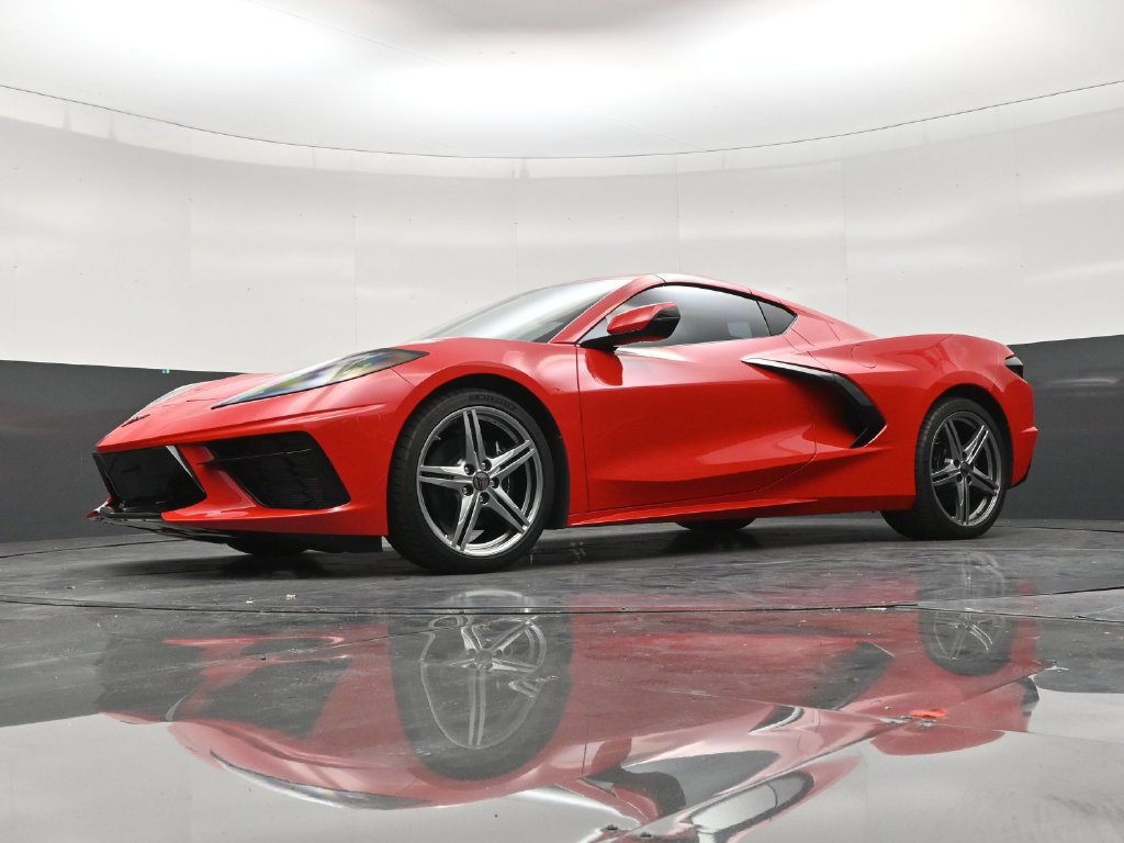 Used 2026 Chevrolet Corvette Stingray Coupe w/ 1LT RWD image 19