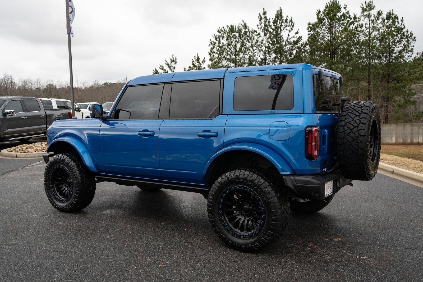 Used 2024 Ford Bronco Badlands image 17