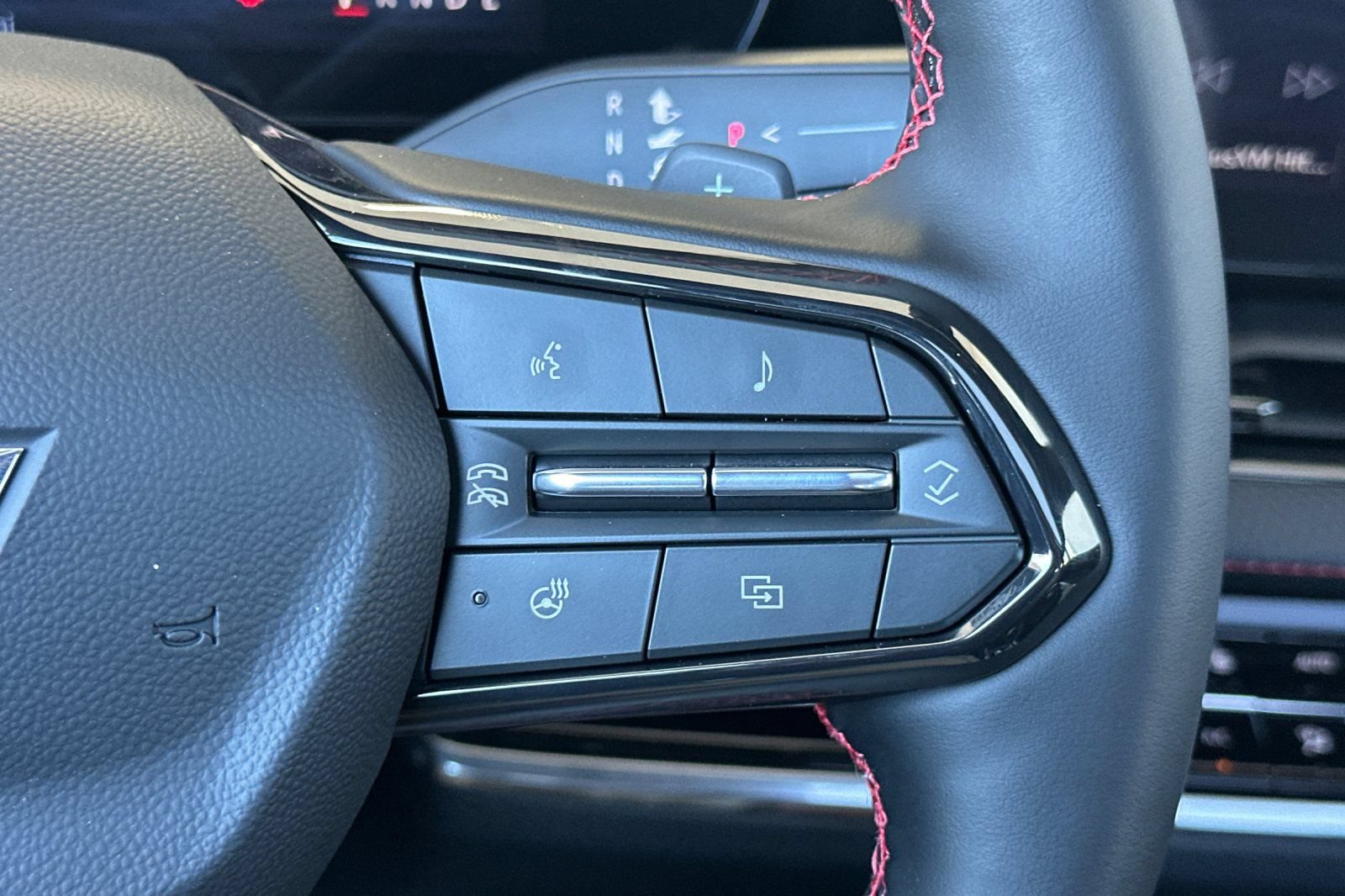 New 2026 Chevrolet Equinox RS w/ Safety and Technology Package FWD image 27