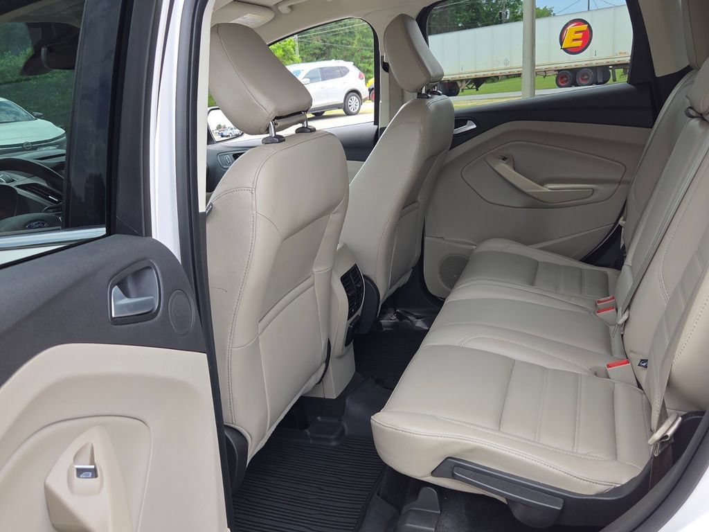 Used 2018 Ford Escape Titanium FWD image 5