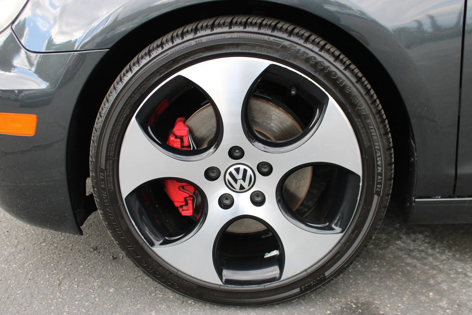Used 2012 Volkswagen GTI 4-Door FWD image 6