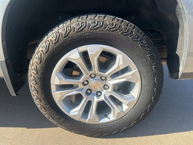 Used 2024 Chevrolet Silverado 1500 LTZ image 10