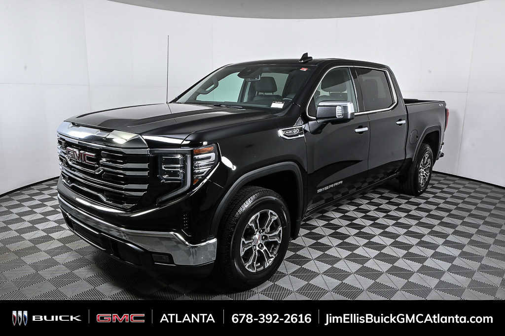 Used 2024 GMC Sierra 1500 SLT image 1