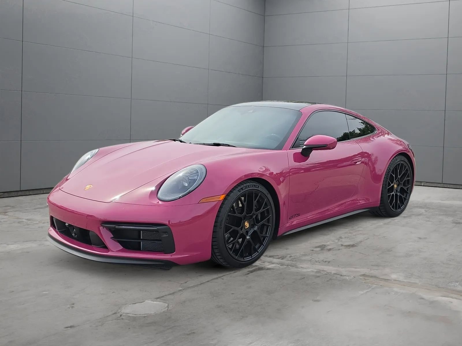 Used 2024 Porsche 911 Carrera GTS w/ Premium Package RWD image 1