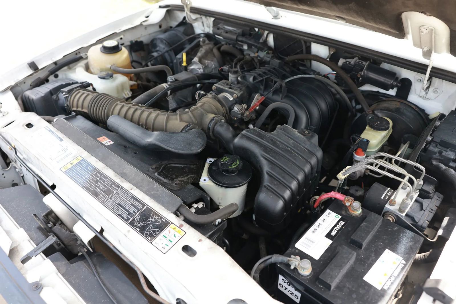 Used 2002 MAZDA B-Series Pickup 2WD Regular Cab B2300 image 36