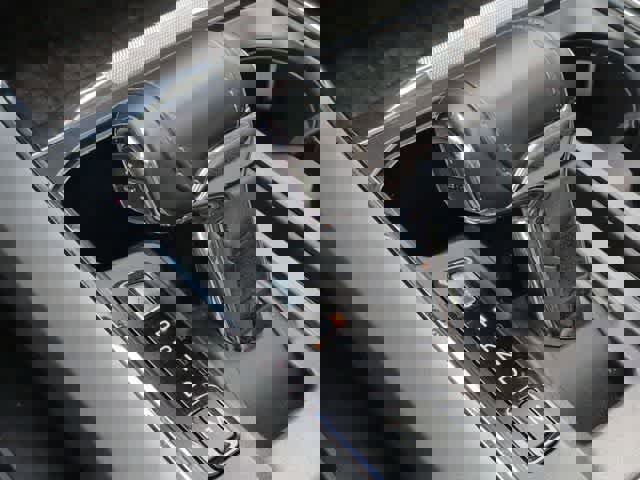 Used 2022 Ford F150 Lariat w/ Equipment Group 502A High image 33