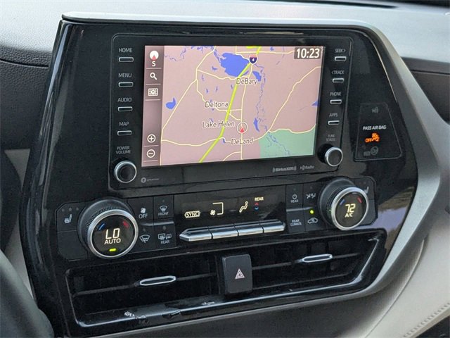 Used 2020 Toyota Highlander XLE image 30