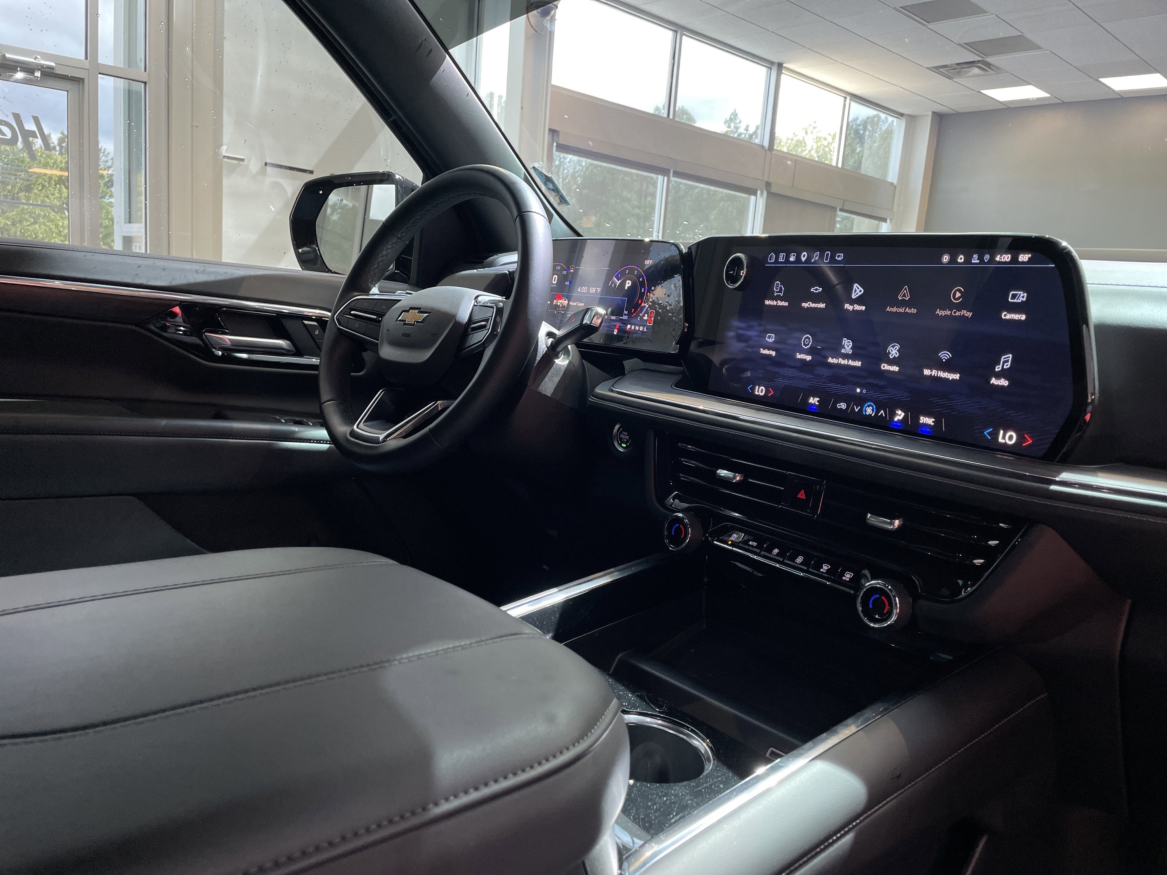 Used 2025 Chevrolet Tahoe LS w/ LPO, Dark Essentials Package RWD image 34