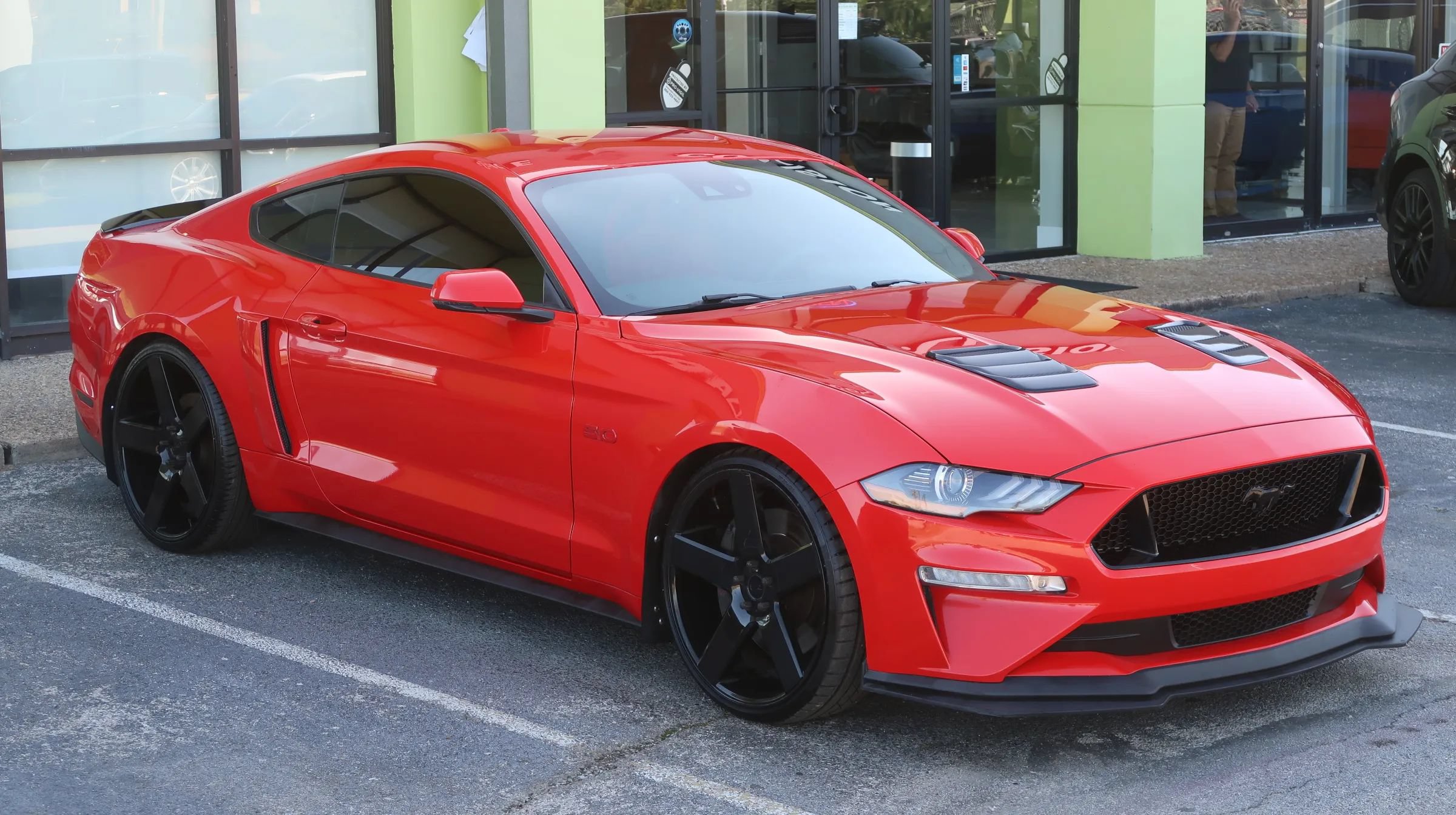 Used 2019 Ford Mustang GT Premium w/ Performance Package - Level 2 RWD image 5