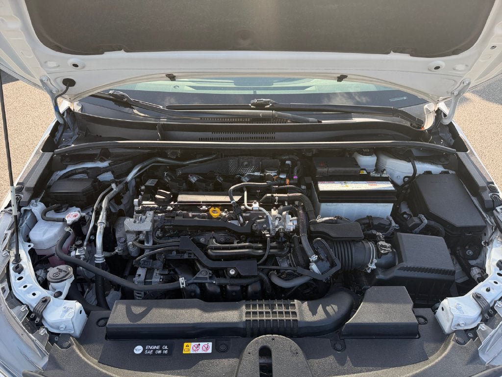 Used 2022 Toyota Corolla XSE FWD image 29