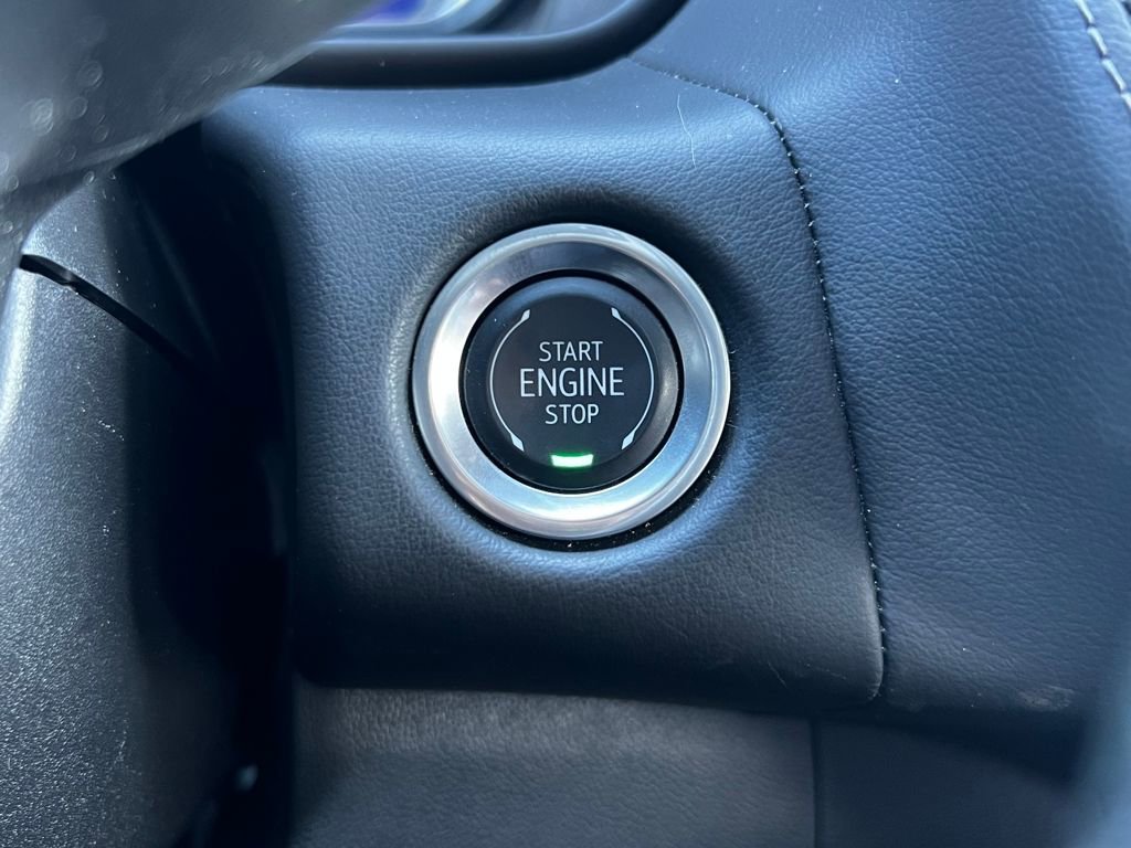 Used 2024 Chevrolet Suburban LT AWD/4WD image 26