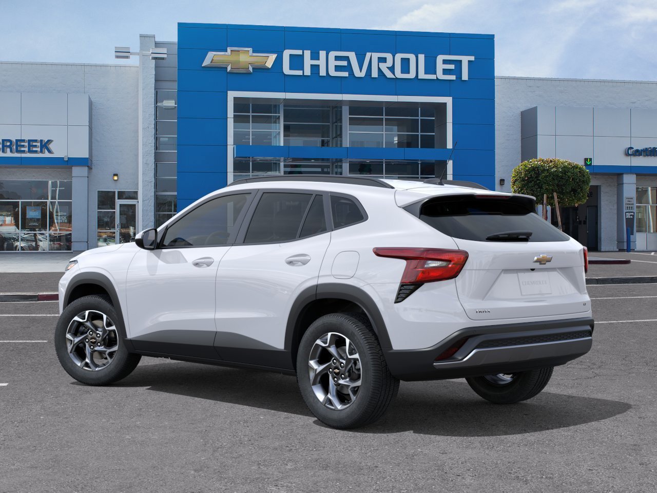 New 2026 Chevrolet Trax LT w/ Driver Confidence Package FWD image 5