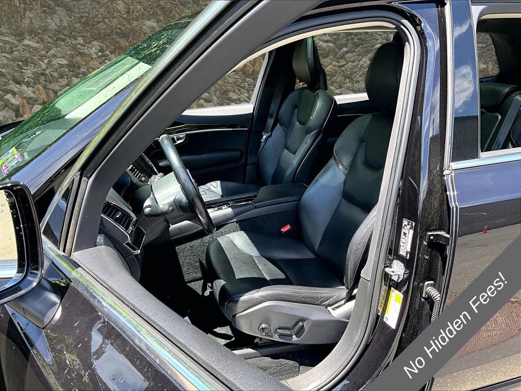 Used 2017 Volvo XC90 T6 Momentum w/ Vision Package AWD/4WD image 23