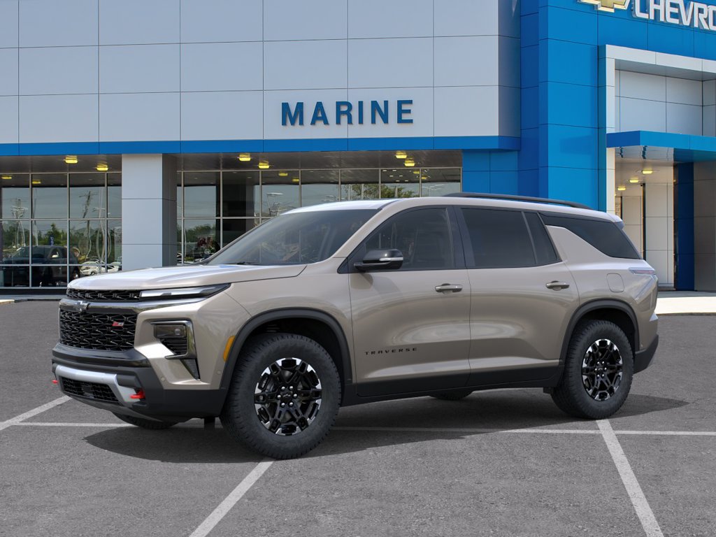 New 2027 Chevrolet Traverse Z71 w/ Enhanced Driving Package AWD/4WD image 2