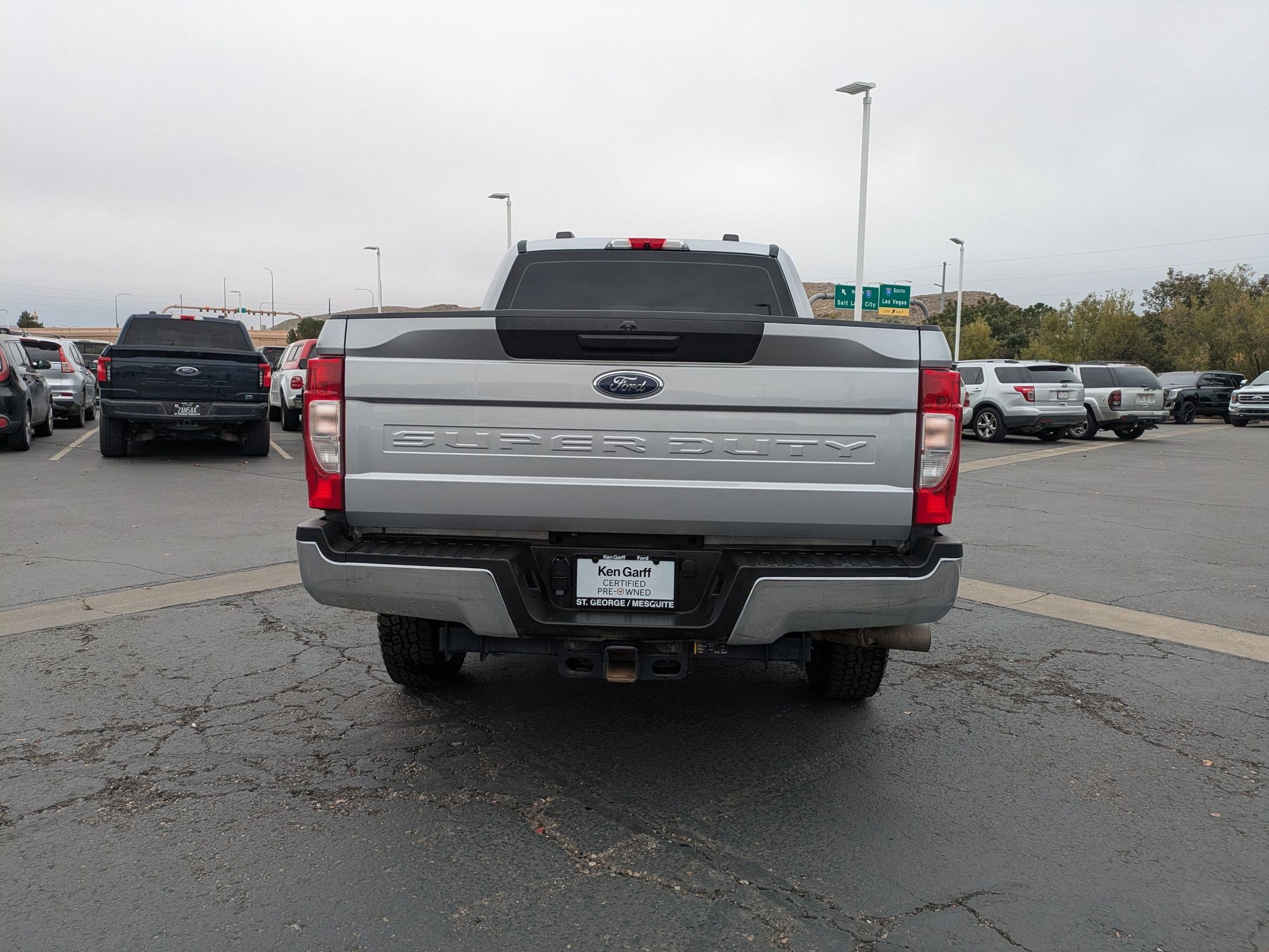 Used 2021 Ford F350 XL w/ Power Equipment Group image 5