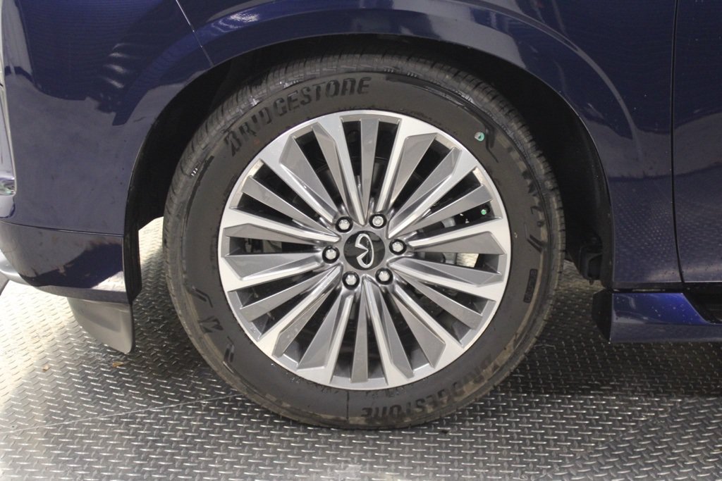New 2025 INFINITI QX80 Luxe AWD/4WD image 15