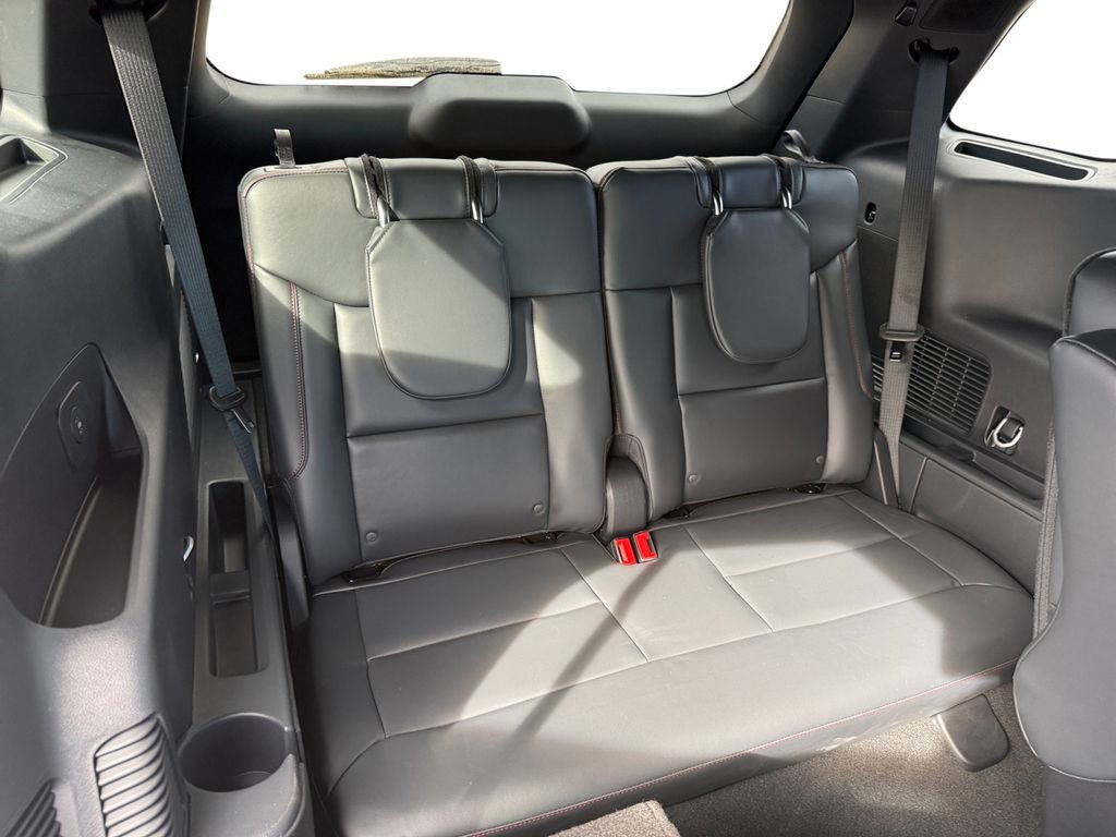 New 2026 Ford Explorer ST-Line w/ ST-Line Street Pack AWD/4WD image 19